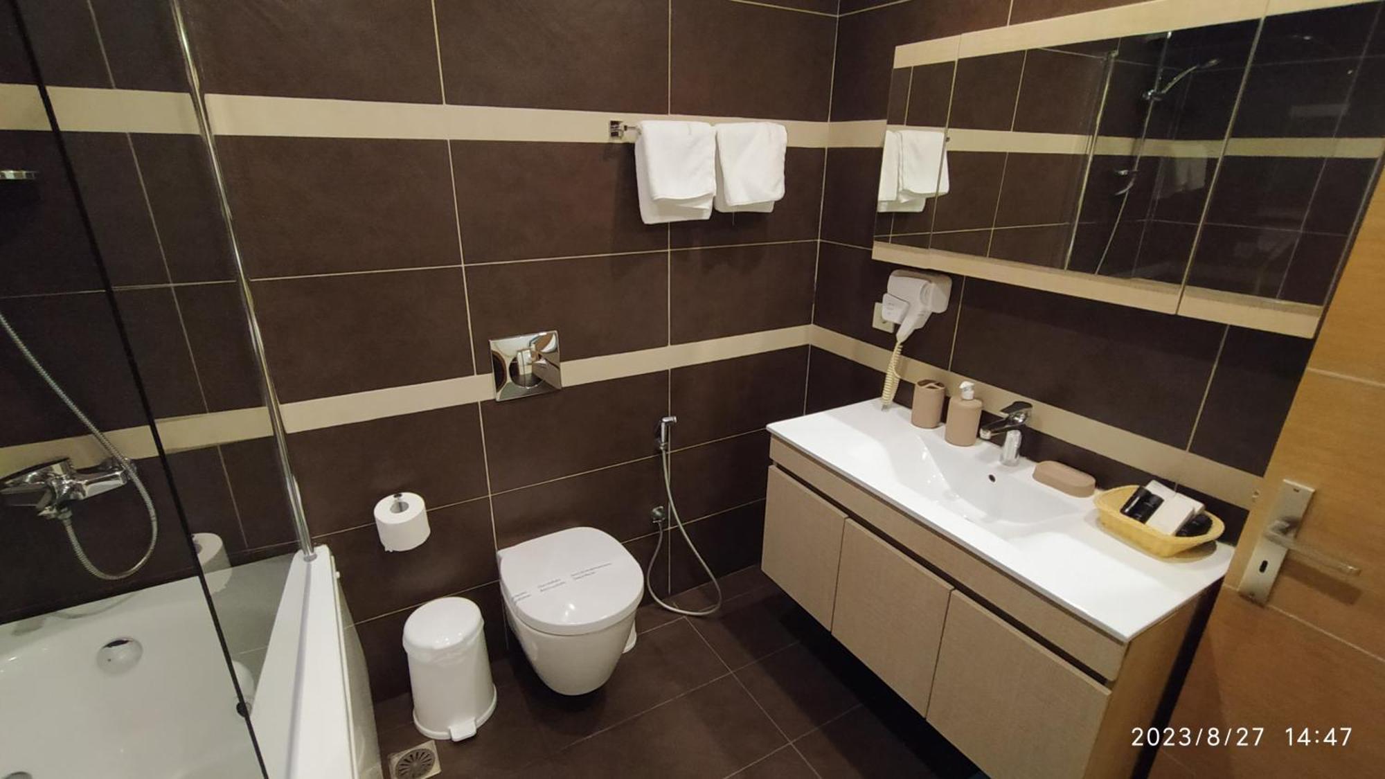 Apollon Hotel โตโล ภายนอก รูปภาพ