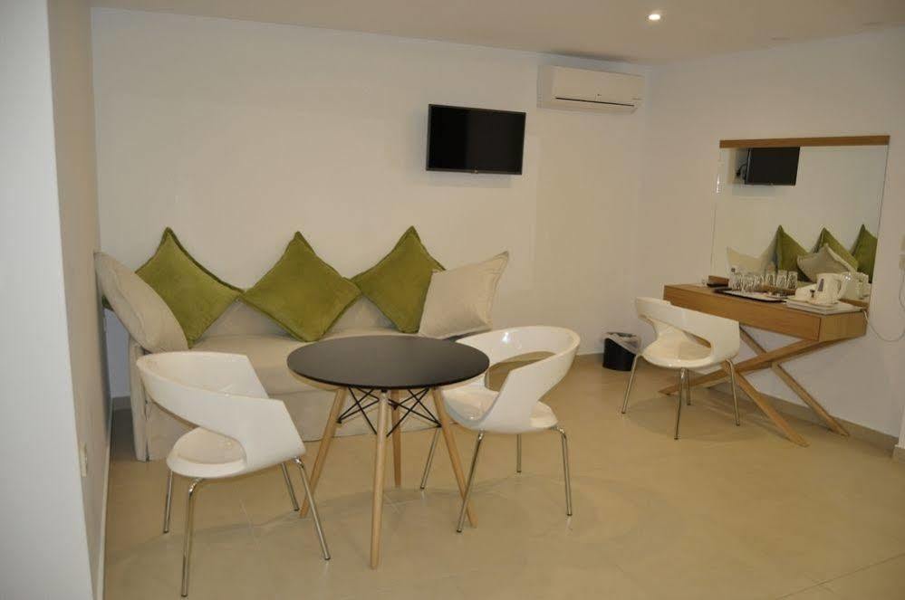 Apollon Hotel โตโล ภายนอก รูปภาพ