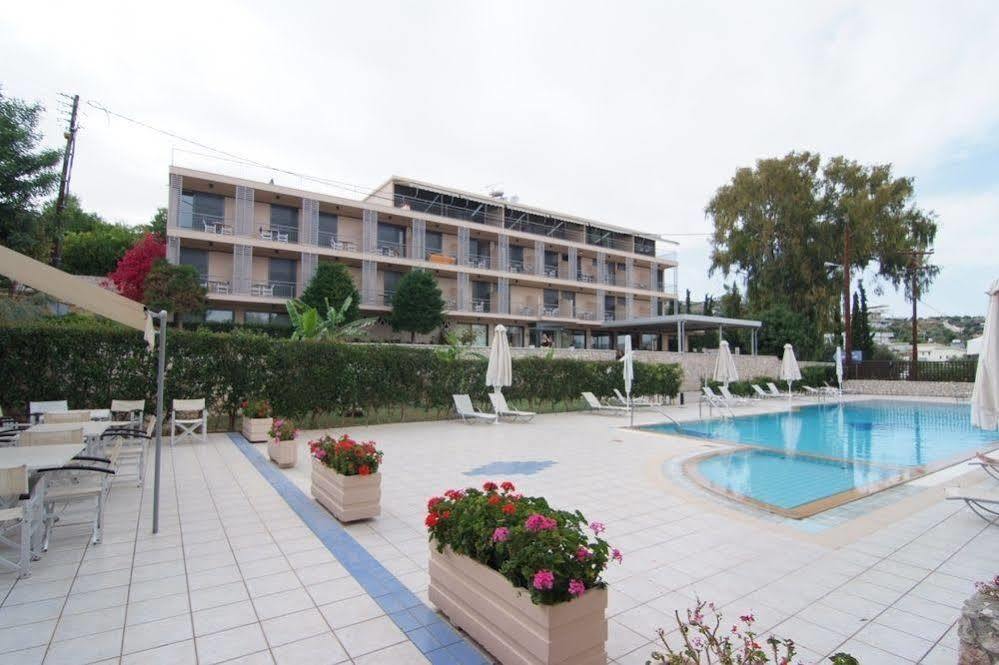 Apollon Hotel โตโล ภายนอก รูปภาพ